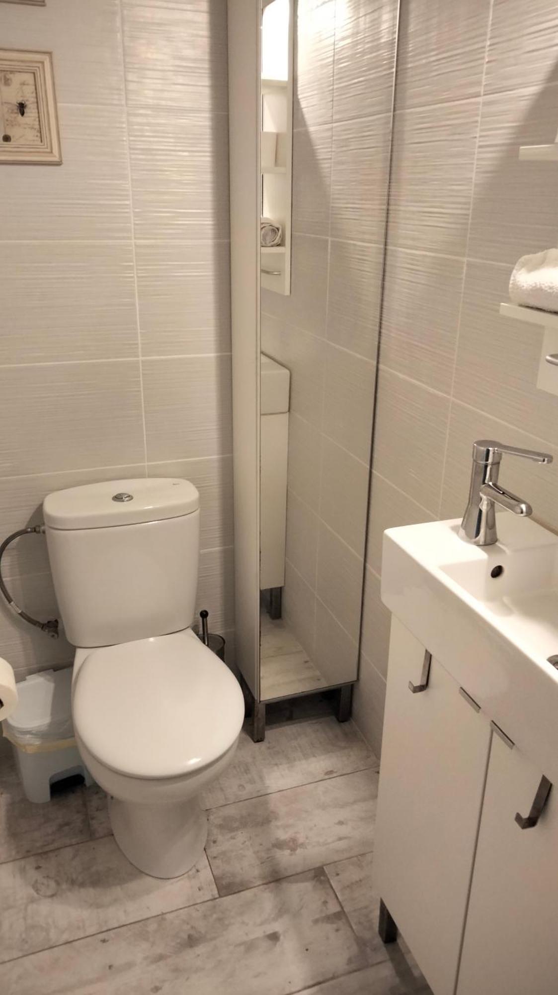 Beachfront Apartment With Private Parking Sant Pol De Mar Zewnętrze zdjęcie